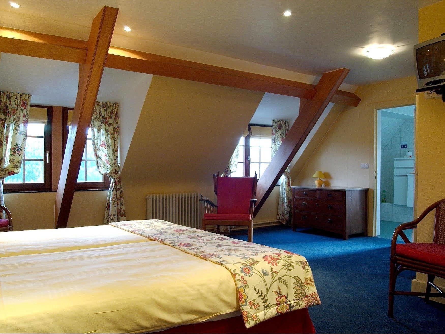 Hôtel-Restaurant "Le Beau Site" Trois-Ponts Extérieur photo